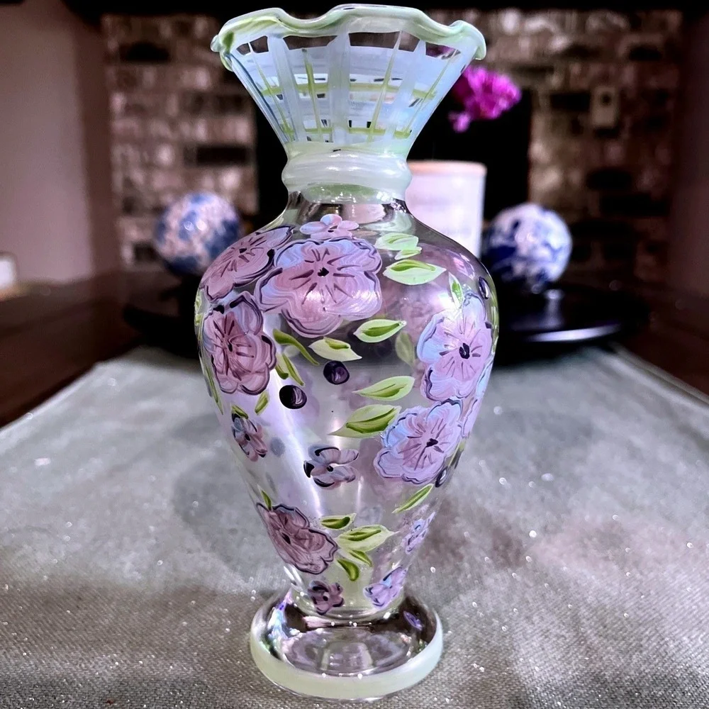 Tracy Porter Vintage Hand-Painted Glass Bud Vase~EUC